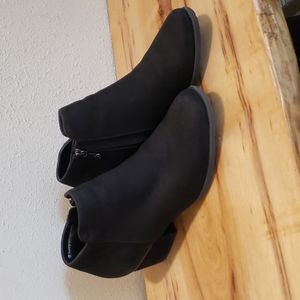 Blondo Black Ankle Booties size 7